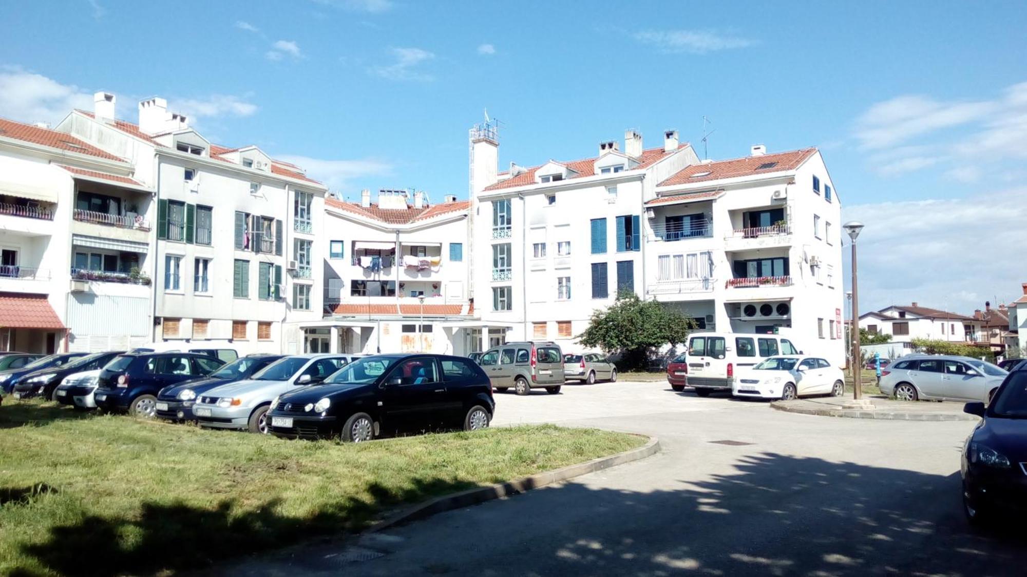 Studio Apartman Lena Umag Exterior photo